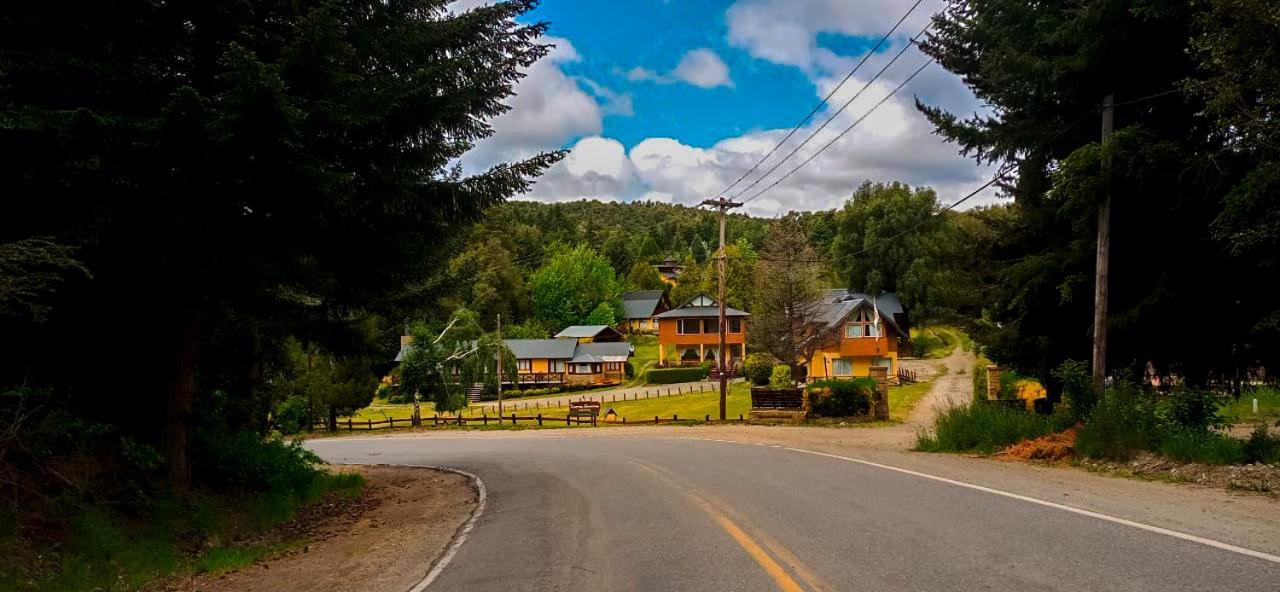 Villa Cabanas Tierra Surena San Carlos de Bariloche Exterior foto